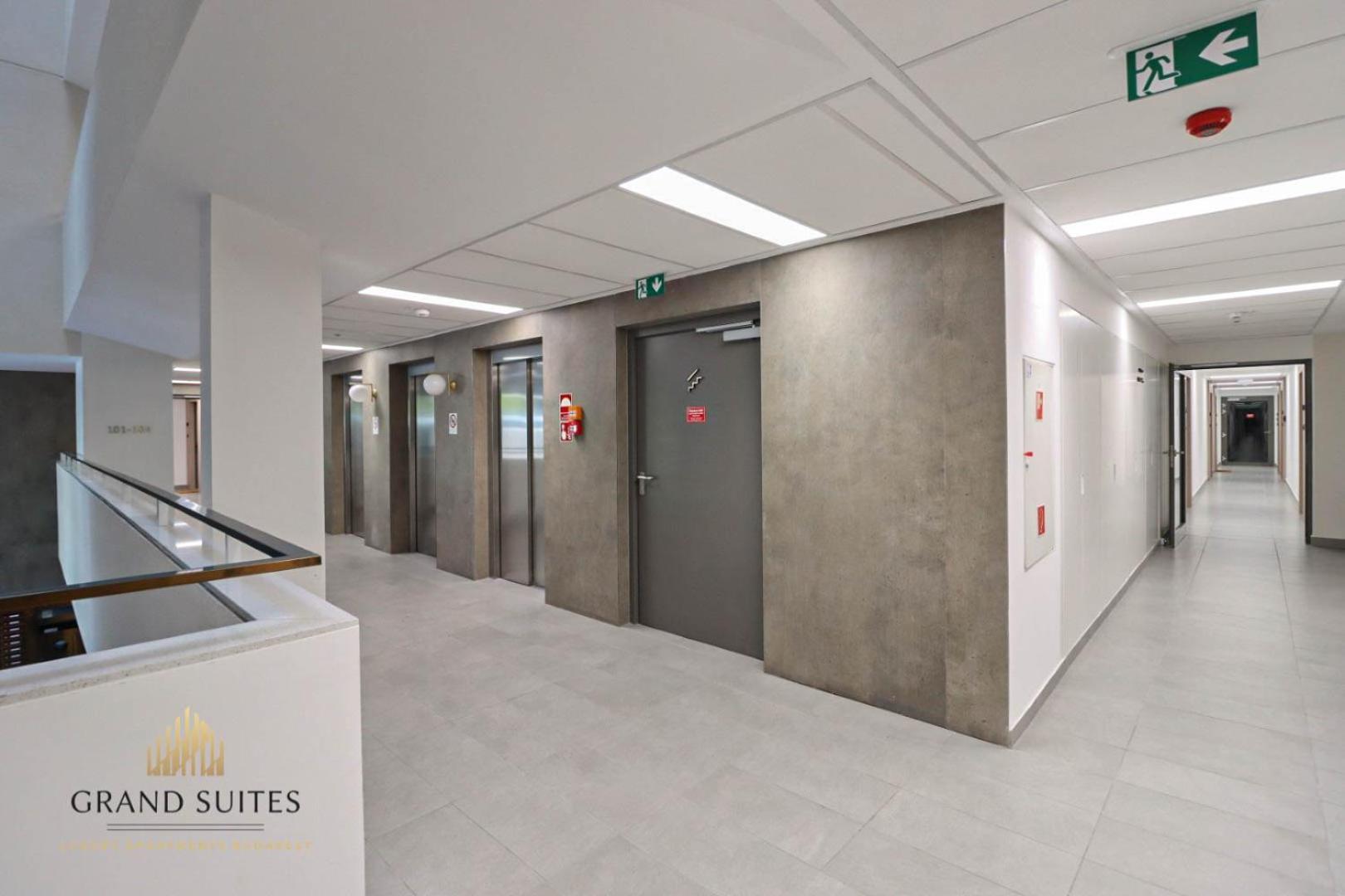 Grand Suites Promenade Budapest Exterior photo