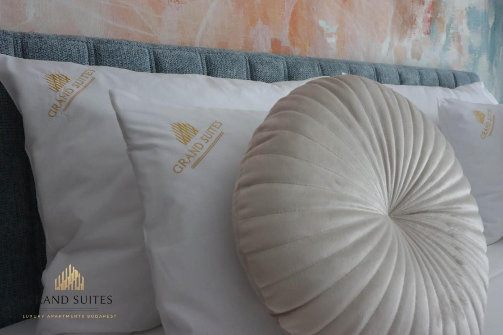 Grand Suites Promenade Budapest Exterior photo